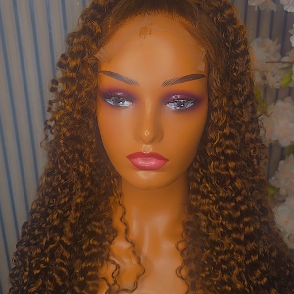 Pixel curly, piano color 5×5, 22inches